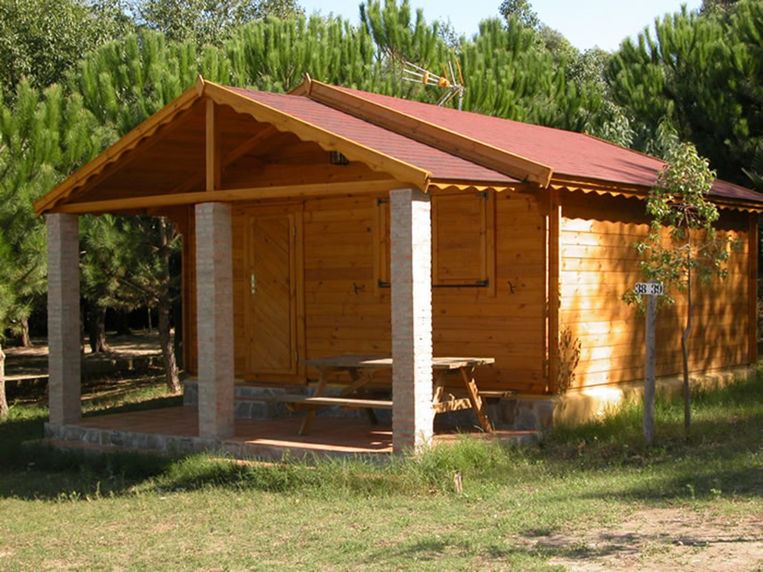 camping-bungalows-2-dormitorios-premium